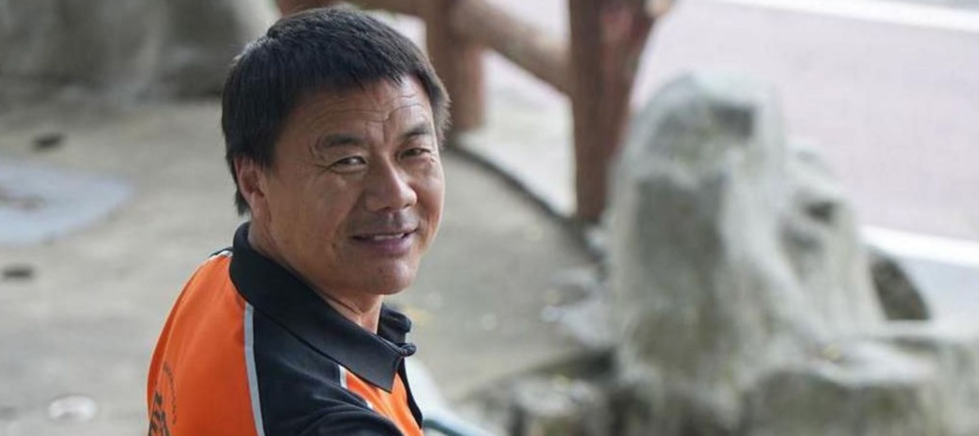 Wang Jibing, a food delivery rider and poet from Jiangsu province, won the poetry category of China’s prestigious Lu Xun Literary Prize